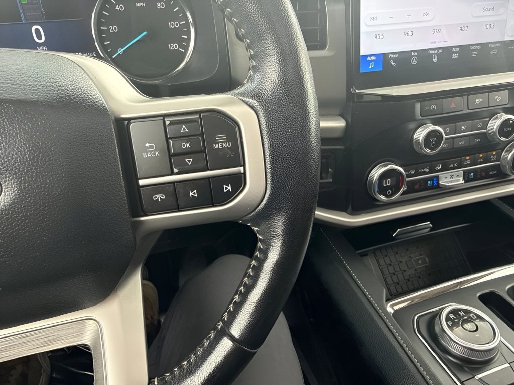 2023 Ford Expedition XLT