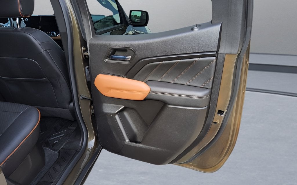 2023 GMC Canyon AT4