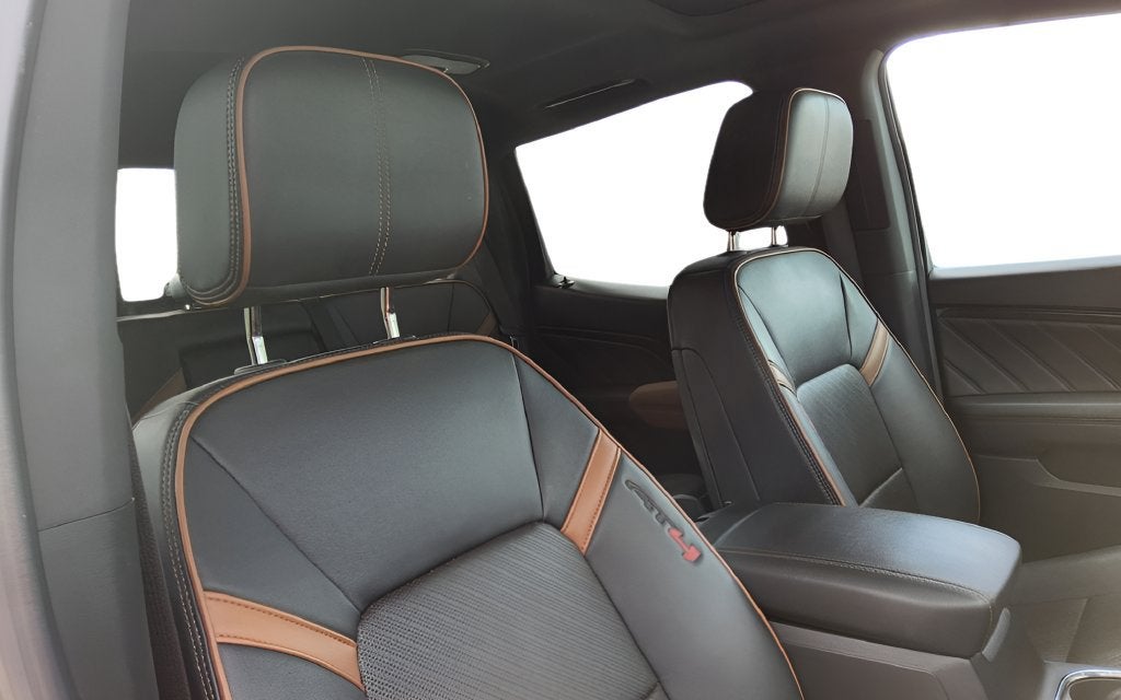 2023 GMC Canyon AT4
