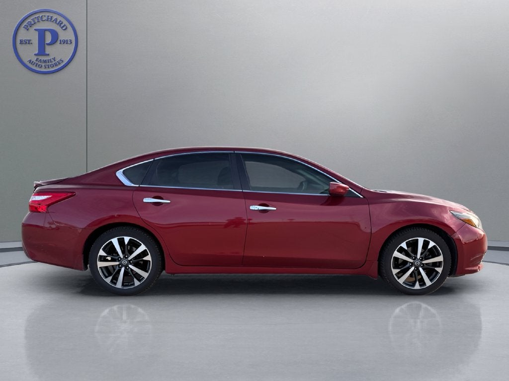 2016 Nissan Altima 2.5 SR