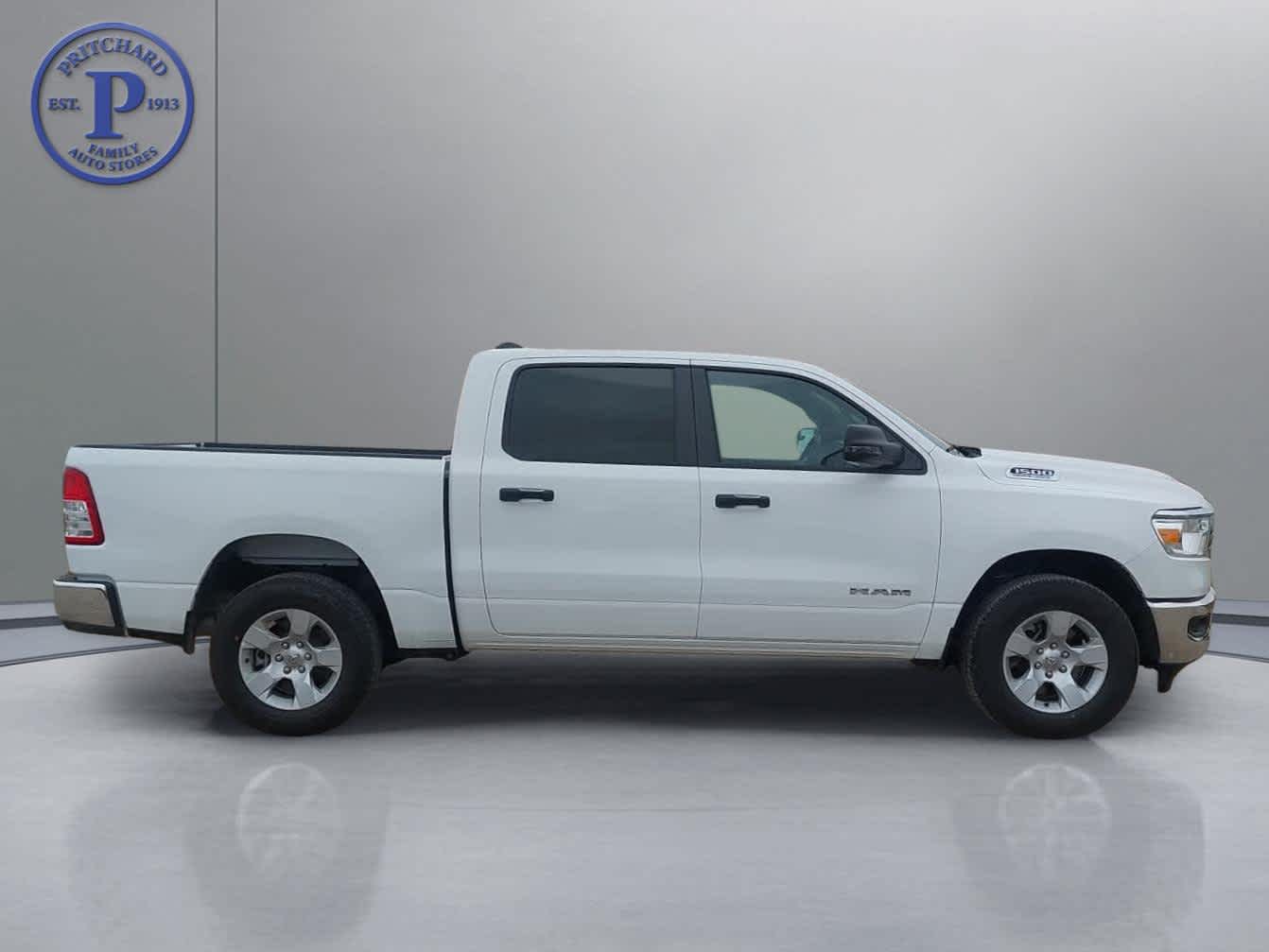 2023 RAM 1500 Base