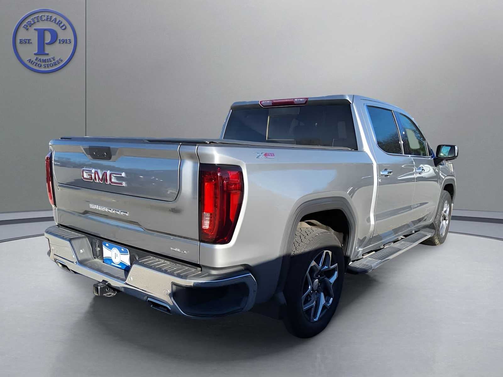 2024 GMC Sierra 1500 SLT