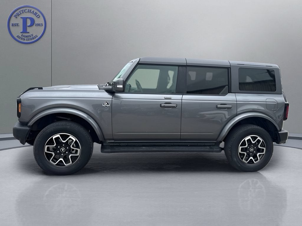 2023 Ford Bronco Base