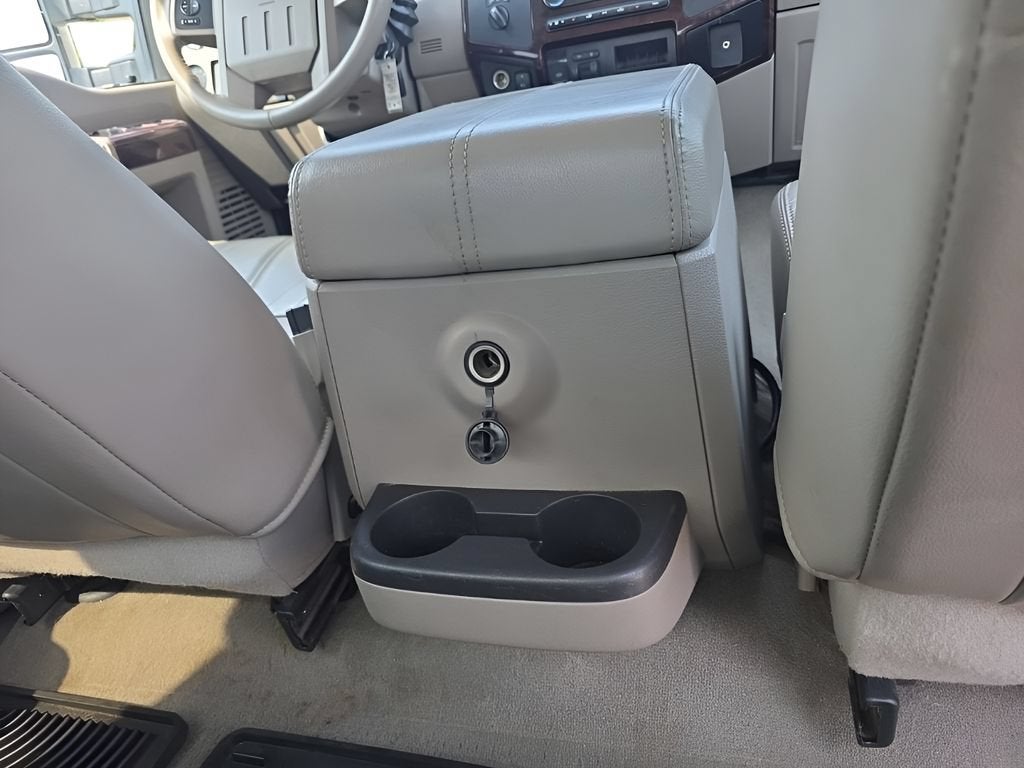 2008 Ford Super Duty F-350 SRW XL