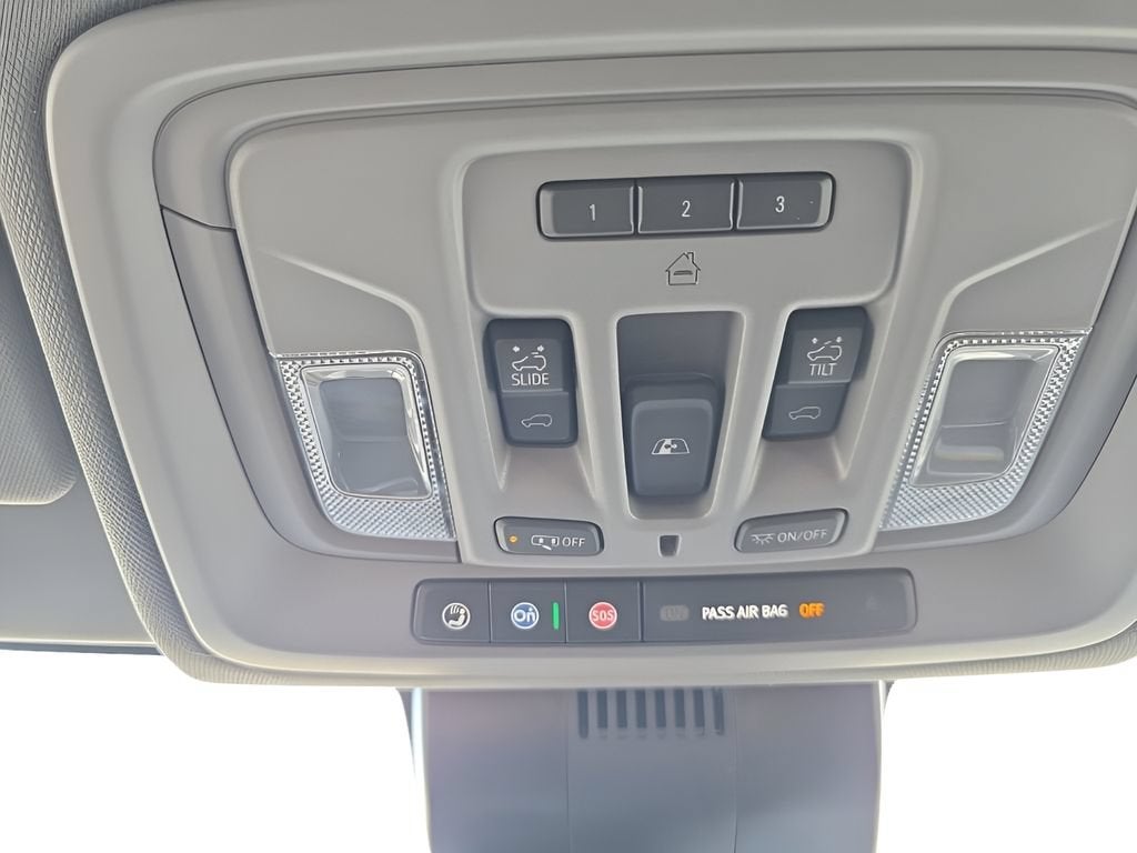 2026 GMC Sierra 1500 SLT - Photo 16