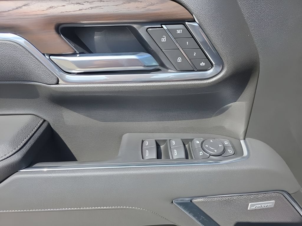 2026 GMC Sierra 1500 SLT - Photo 19