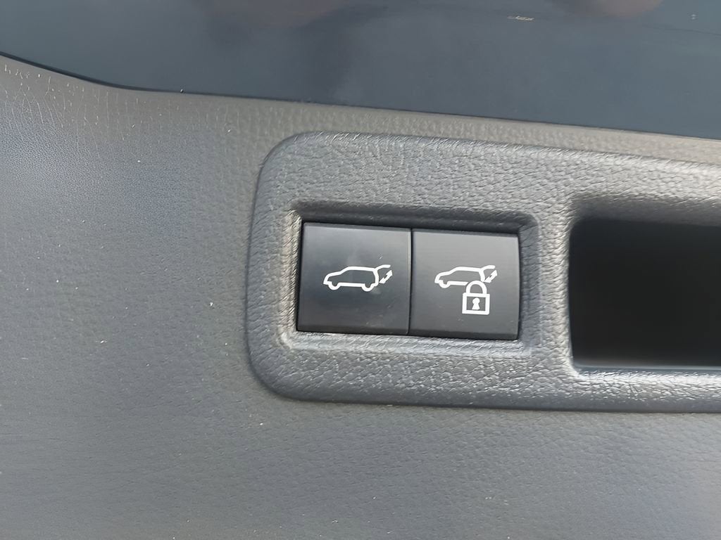 2024 Toyota Venza LE